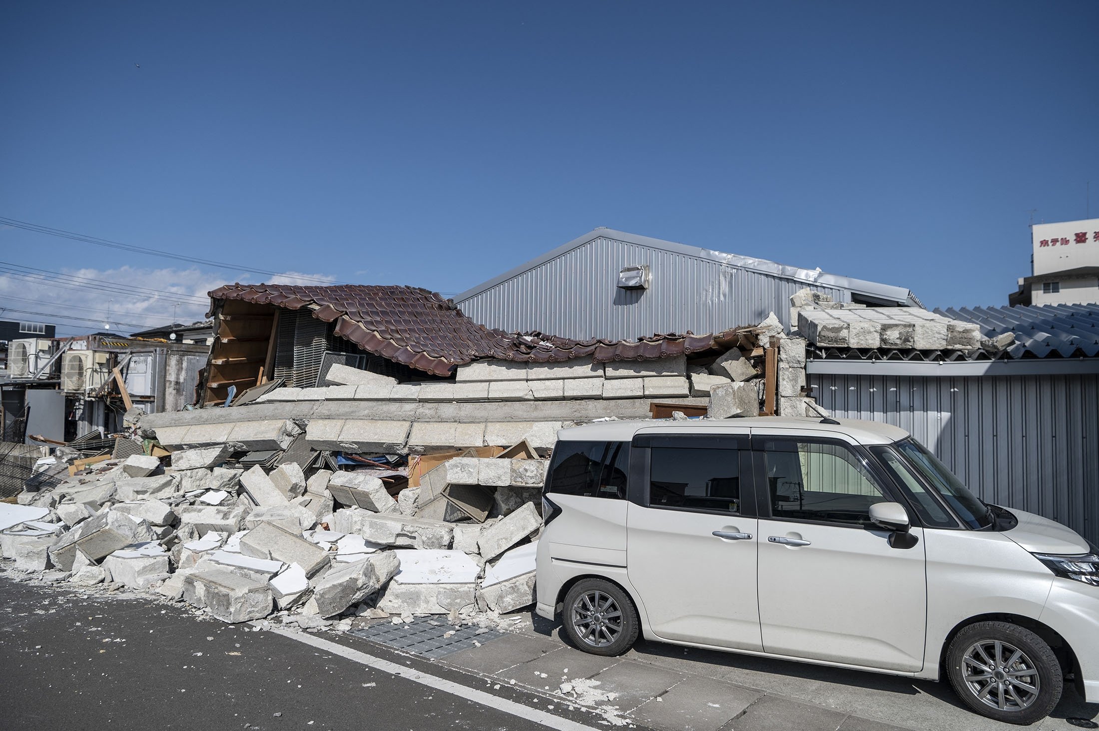 Japan Hit By 7 4 Magnitude Quake Leaving Thousands Without Power Daily Sabah