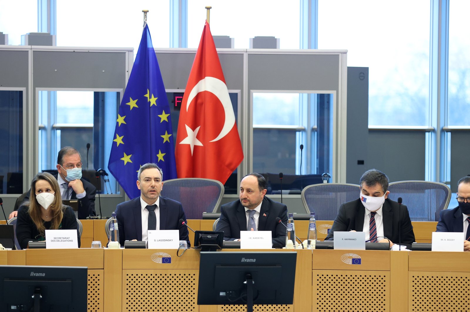 Turki, Uni Eropa berjanji untuk meningkatkan hubungan dalam pertemuan parlemen pertama dalam 3 tahun
