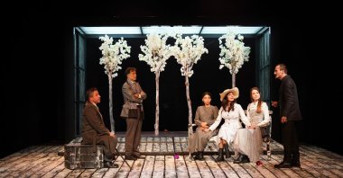 A scene from “The Cherry Orchard” by the Kocaeli State Theaters. (Courtesy of General Directorate of State Theaters)