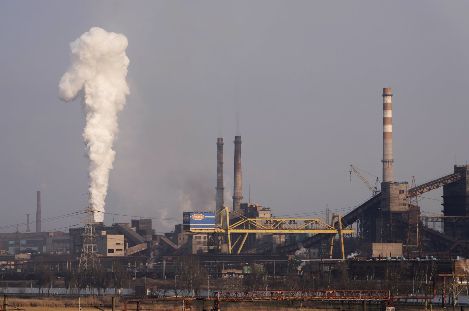 One of Europe's biggest steel works damaged in Ukraine's Mariupol ...