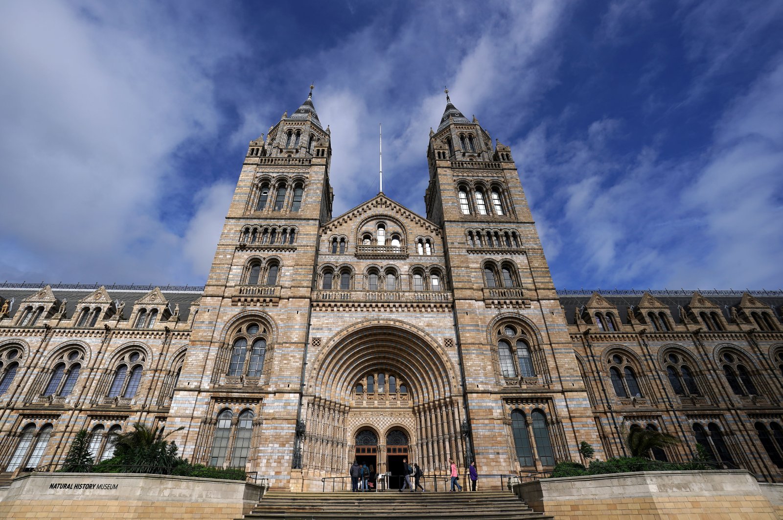London&#039;s Natural History Museum, the most visited British attraction in 2021, is among the tourist sights yet to return to pre-pandemic levels of visitors, London, U.K., March 18, 2022. (dpa Photo)