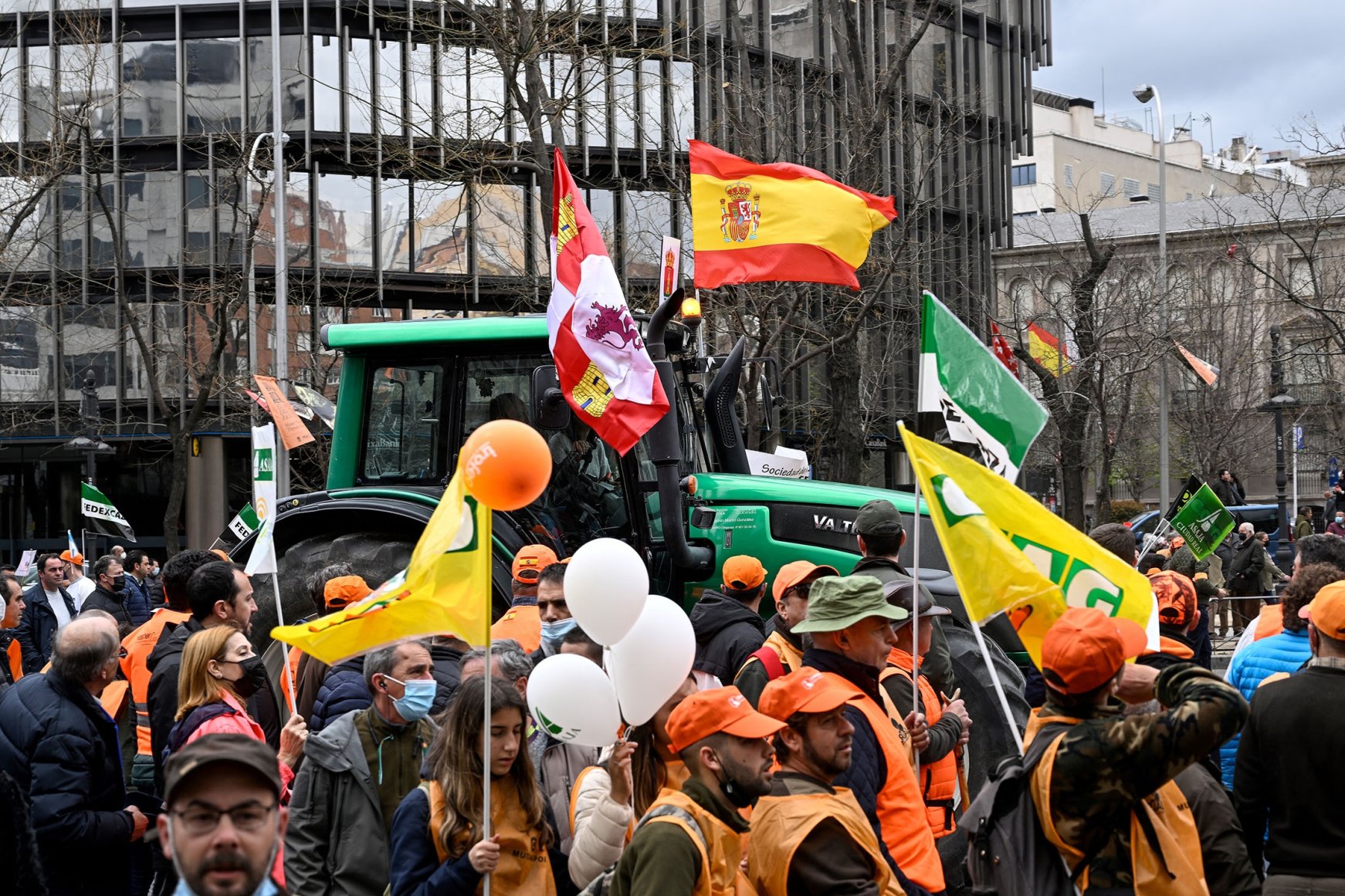 Spain Hit By Yet Another Mass Protest Over Rising Prices | Daily Sabah