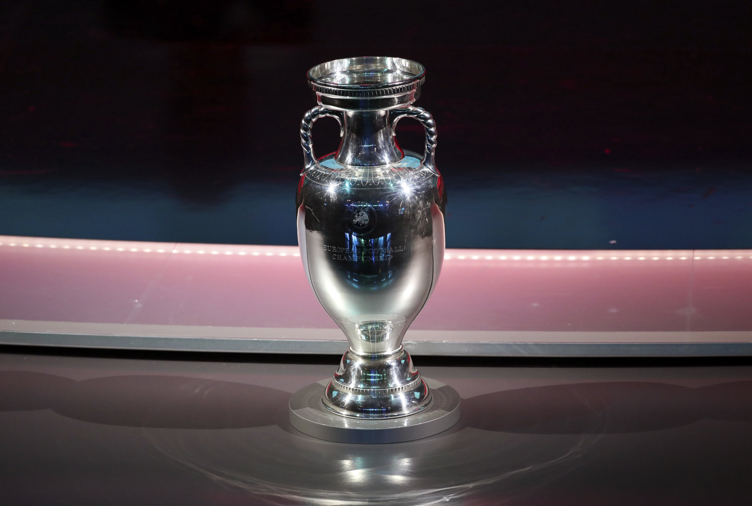 Cup europe ≡ UEFA