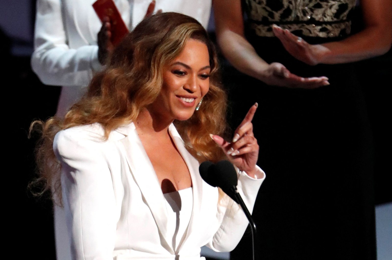 Beyonce reacts after winning the entertainer of the year award at the 50th NAACP Image Awards, Los Angeles, California, U.S., March 30, 2019. (Reuters Photo)