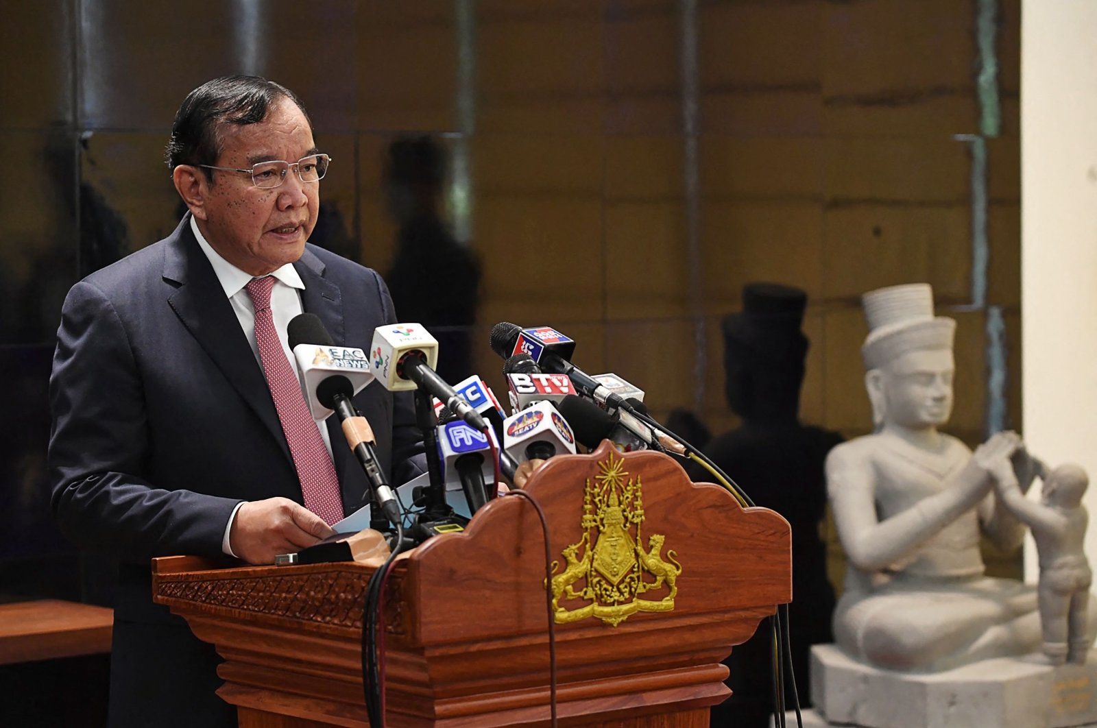 Cambodia&#039;s Foreign Minister Prak Sokhonn, the Association of Southeast Asian Nations (ASEAN) special envoy to Myanmar, speaks during a press conference at Phnom Penh international airport, March 23, 2022. (AFP Photo)
