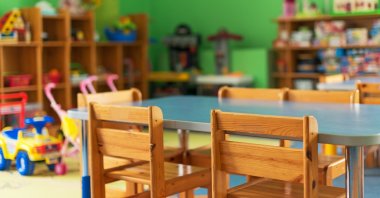 Daycare expenses are a challenge for working mothers in Turkey, where women&#039;s employment lags behind men. (Shutterstock Photo)