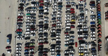 Vehicles are seen in a secondhand car lot in Eskişehir, northwestern Turkey, March 27, 2022. (IHA Photo)