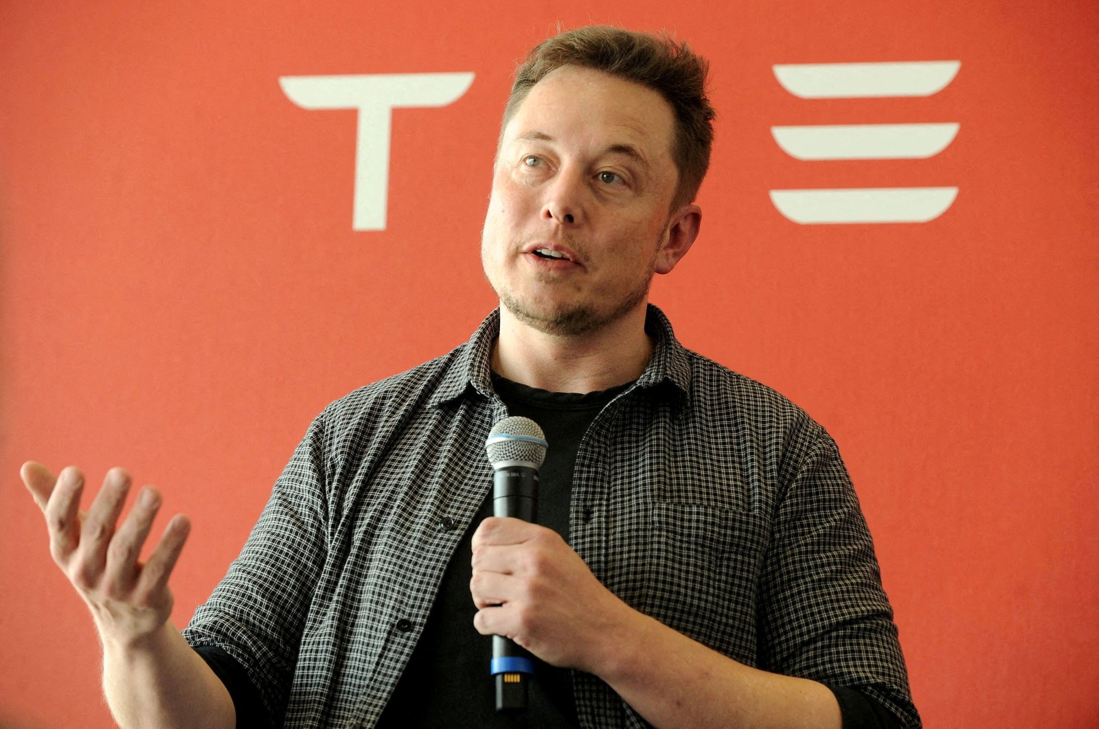 CEO Tesla Elon Musk dinyatakan positif COVID-19