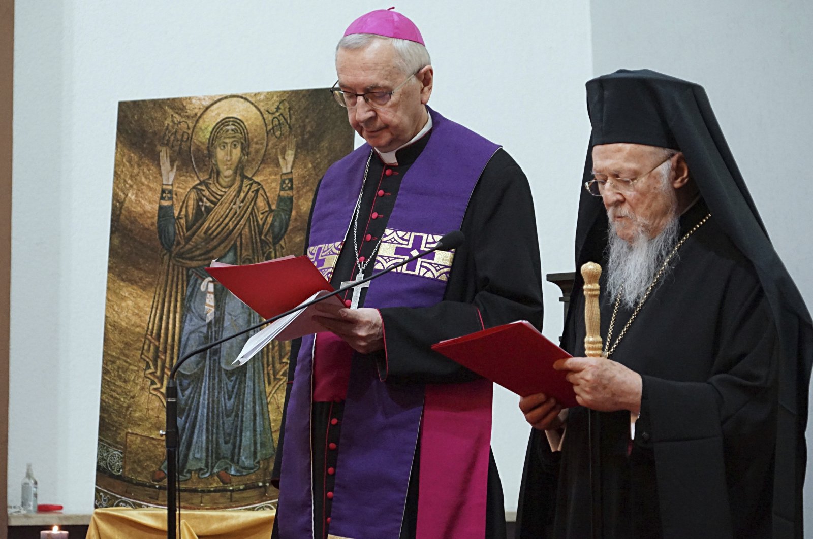 Patriark Bartholomew mengutuk invasi Rusia selama kunjungan ke Polandia
