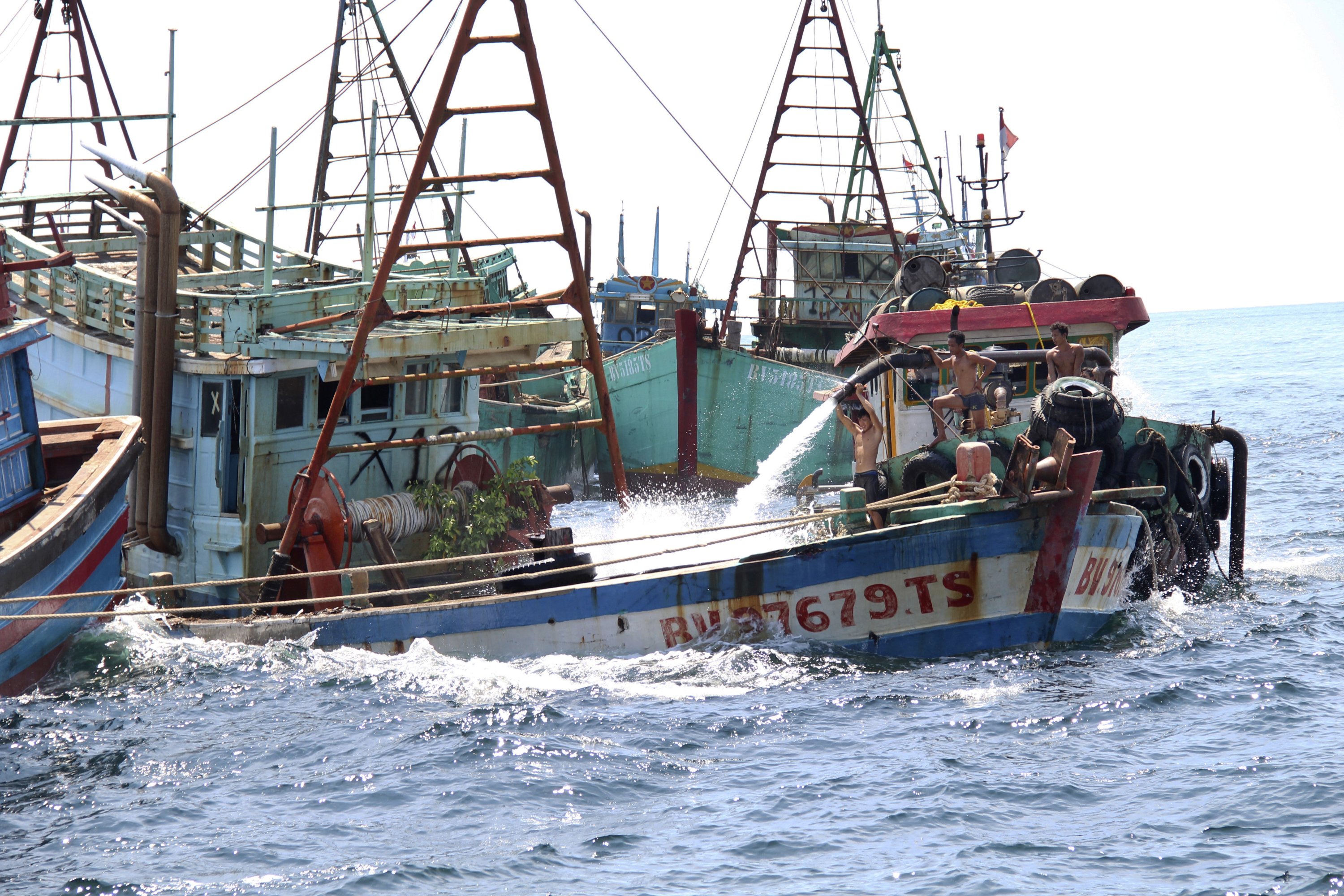 Illegal fishing in Sri Lanka waters turns into grave conflict