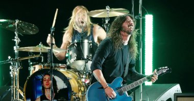 Foo Fighters performs during the I Am The Highway: A Tribute to Chris Cornell concert at The Forum in Inglewood, California, U.S., Jan. 16, 2019. (REUTERS)