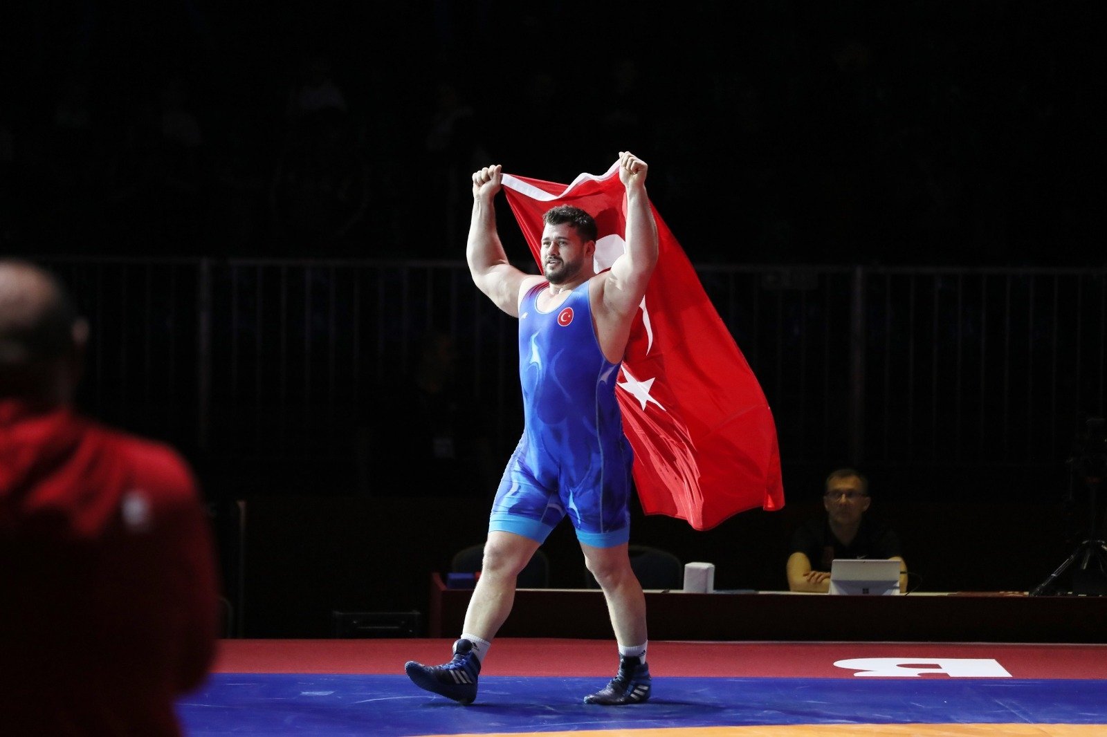 Turkish wrestler Rıza Kayaalp celebrates his 11th gold medal in the European Wrestling Championships in Budapest, Hungary, April 2, 2022. (DHA Photo)