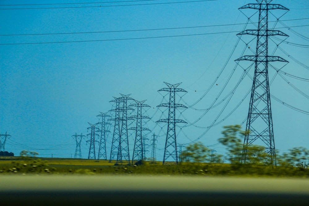 Electricity poles providing electricity to the Tekirdağ region of Turkey seen in this undated file photo. (Shutterstock Photo)