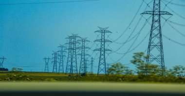 Electricity poles providing electricity to the Tekirdağ region of Turkey seen in this undated file photo. (Shutterstock Photo)