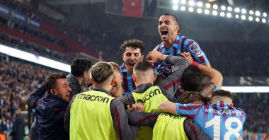 Trabzonspor players celebrate scoring a goal against Beşiktaş in Turkish Süper Lig match at Medical Park stadium, in Trabzon, Turkey, April 3, 2022. (IHA Photo)