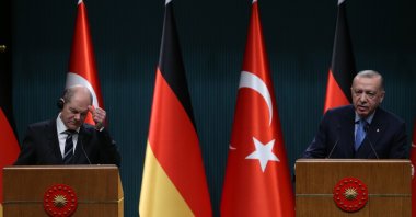 President Recep Tayyip Erdoğan (R) and German Chancellor Olaf Scholz (L) attend a press conference after their meeting at the Presidential Palace in Ankara, Turkey, 14 March 2022.  EPA/STR