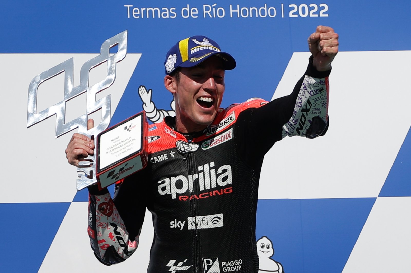 Spanish rider Aleix Espargaro celebrates after winning the MotoGP Argentina Grand Prix, Santiago del Estero, Argentina, April 3, 2022. (EPA Photo)