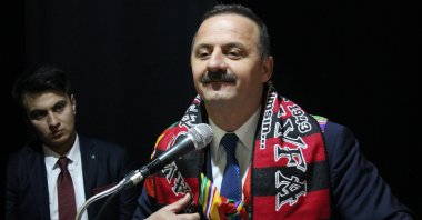 Former IP Deputy Chairperson Yavuz Ağıralioğlu speaks at a party meeting in Tavşanlı district in Kütahya, Turkey, March 19, 2022. (AA File Photo)