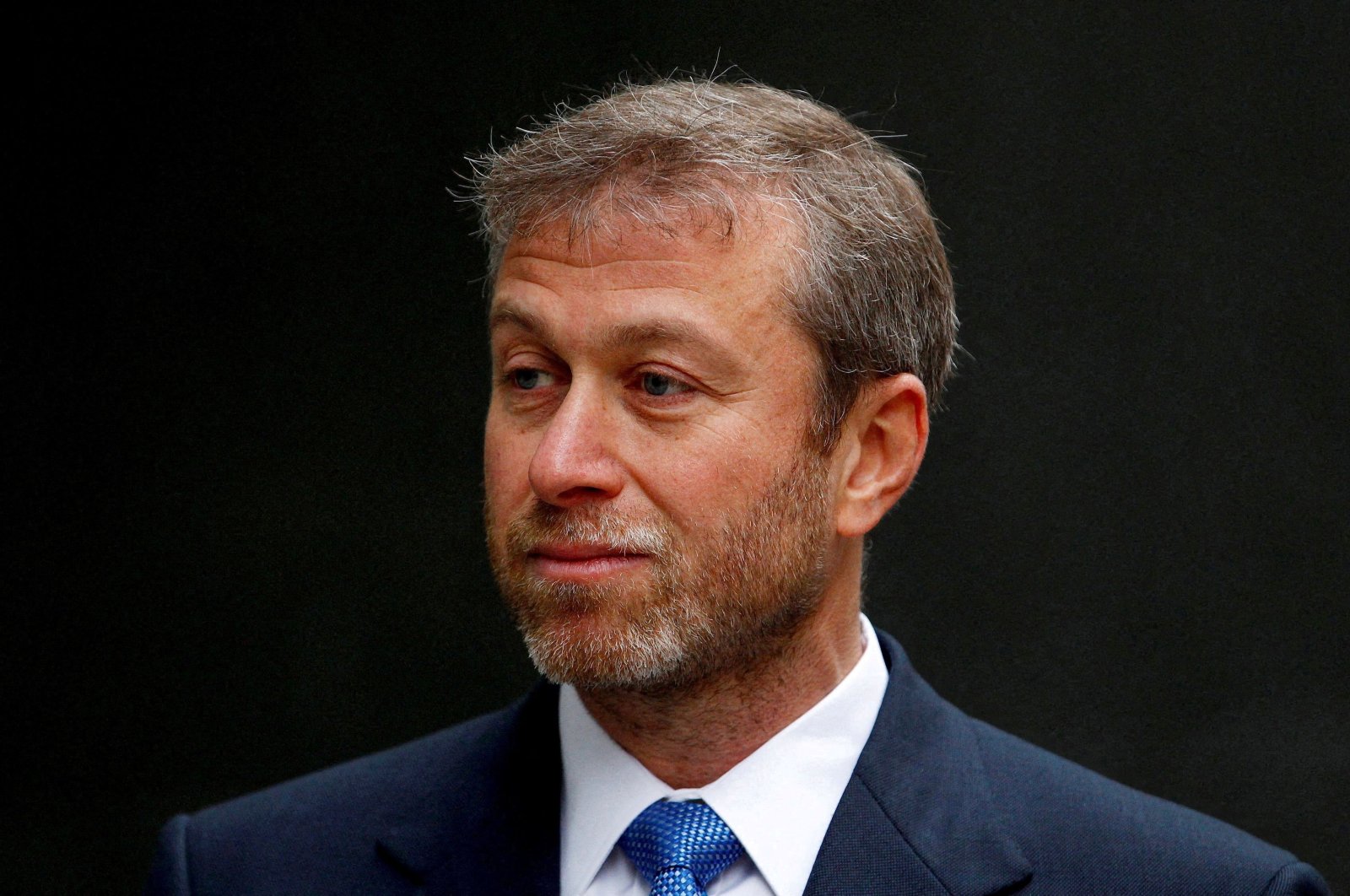 Russian billionaire and then-owner of Chelsea Roman Abramovich arrives at a division of the High Court, London, England, Oct. 31, 2011. (Reuters Photo)