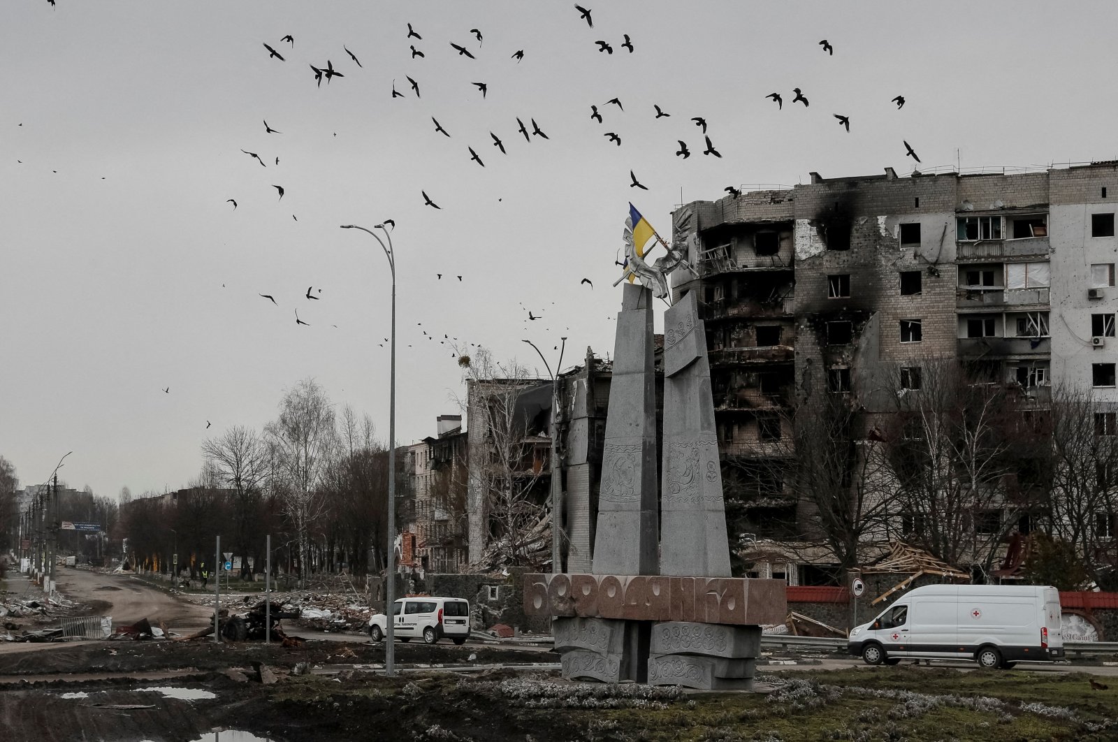 Destroyed houses are seen in Borodyanka, amid Russia&#039;s invasion on Ukraine, in Kyiv region, Ukraine, April 5, 2022. REUTERS/Gleb Garanich   