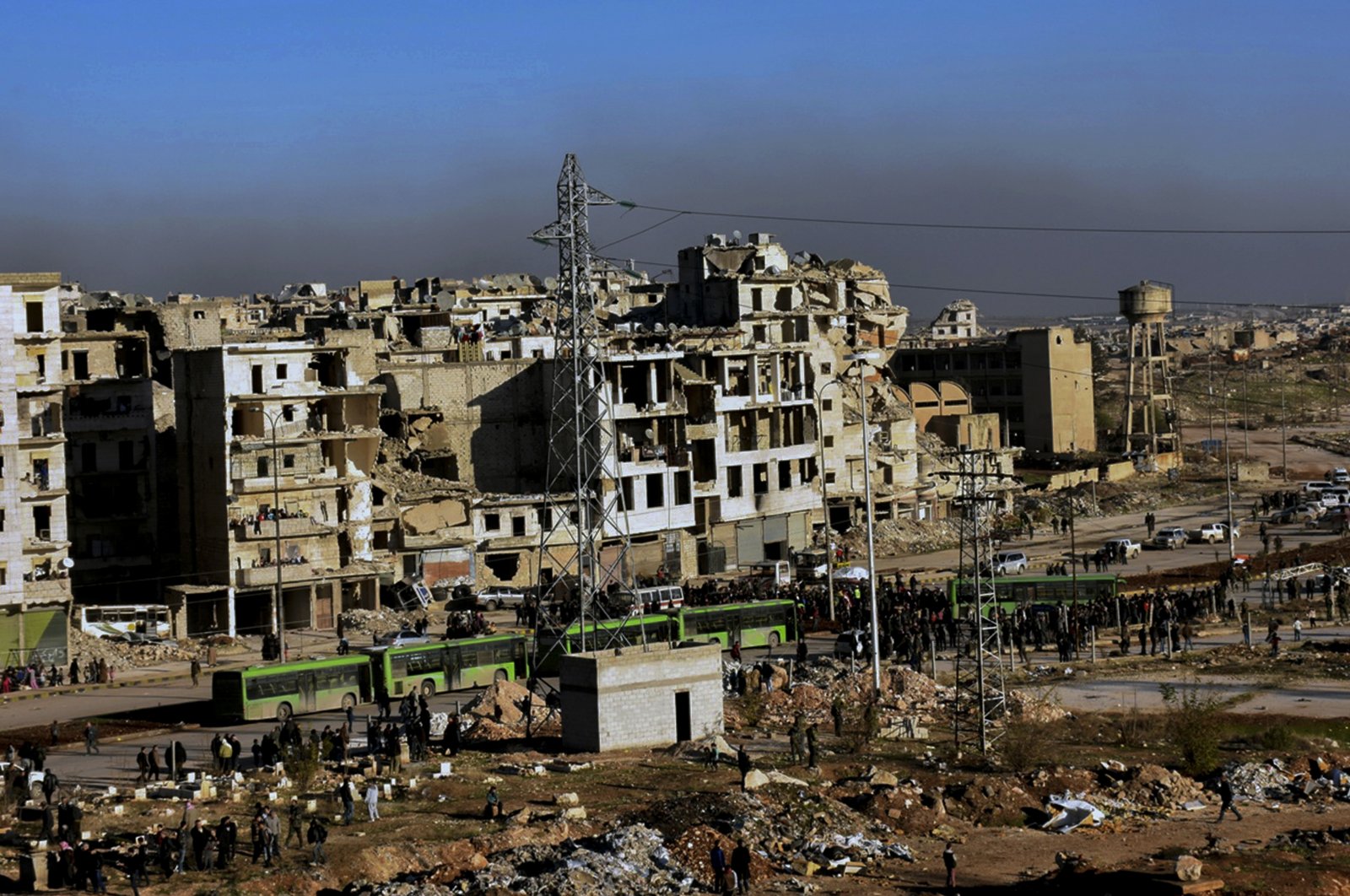 Hampir 30 warga sipil tewas oleh sisa-sisa bahan peledak Suriah dalam sebulan