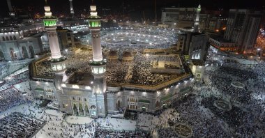 Muslim pilgrims gather at the Grand Mosque in Saudi Arabia's holy city of Mecca prior to the start of the annual Hajj pilgrimage in the holy city, Mecca, Saudi Arabia, Aug. 7, 2019. (AFP File Photo)