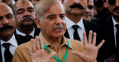 Leader of the opposition Shahbaz Sharif, brother of ex-Prime Minister Nawaz Sharif, gestures as he speaks to the media at the Supreme Court of Pakistan in Islamabad, Pakistan, April 7, 2022. (Reuters Photo)