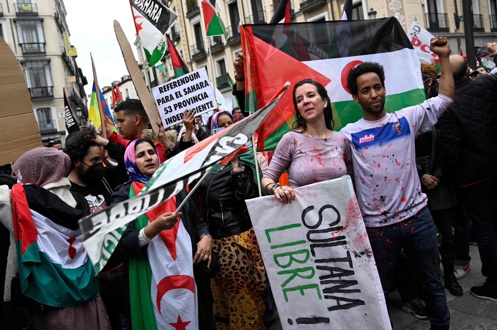 Demonstrators take part in a protest against the Spanish government&#039;s support for Morocco&#039;s autonomy plan for Western Sahara, in Madrid, Spain, March 26, 2022. (AFP Photo)