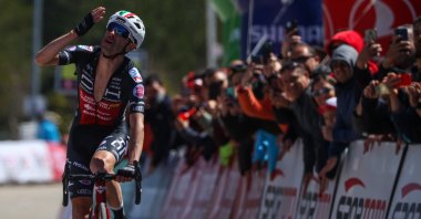 Argentine Eduardo Sepulveda celebrates winning the Tour of Türkiye 4th stage, Manisa, Turkey, April 13, 2022. (AA Photo)