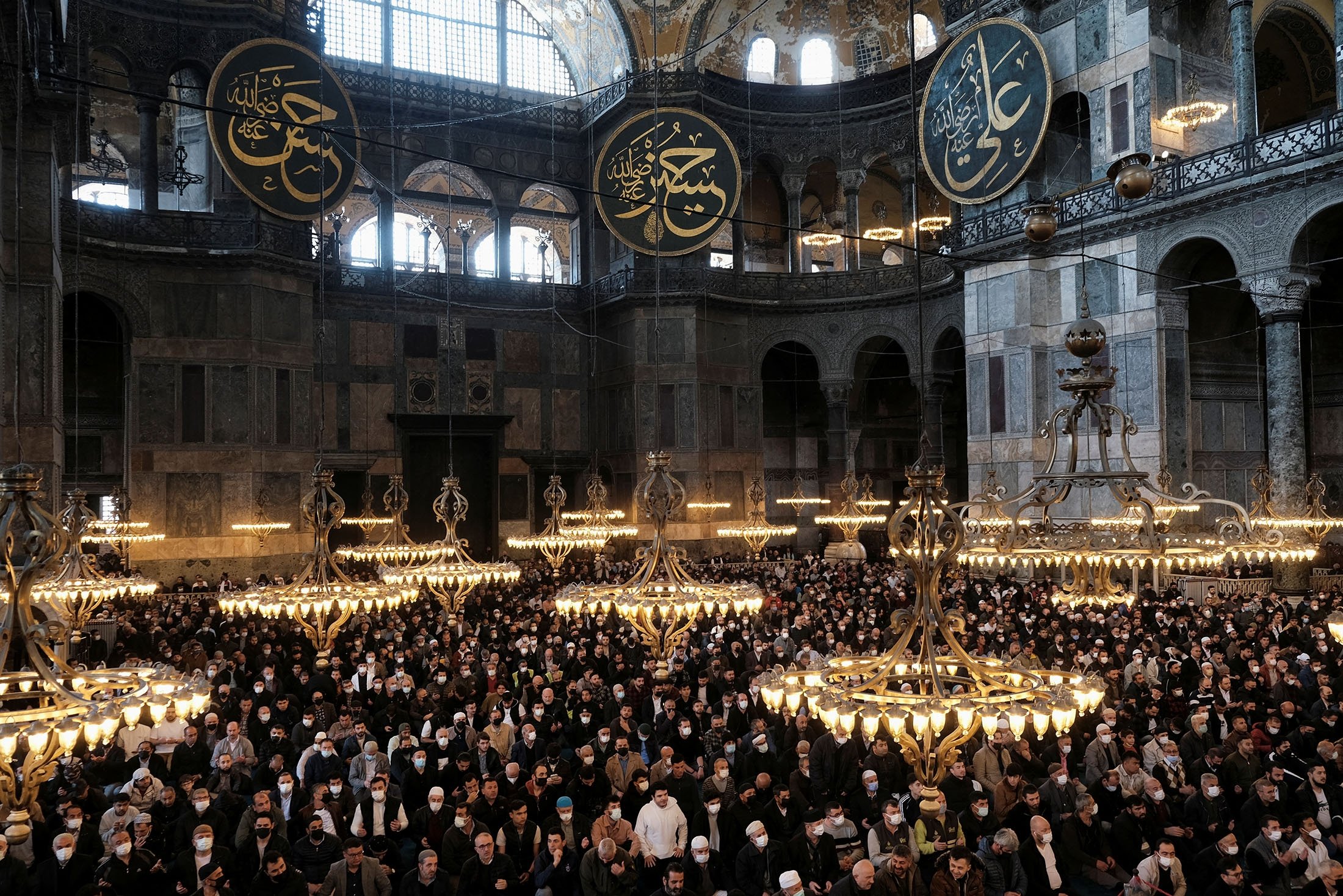 Muslims attend the first Friday prayer of Ramadan, at Hagia Sophia Grand Mosque in Istanbul, Turkey, April 8, 2022. (Reuters Photo)