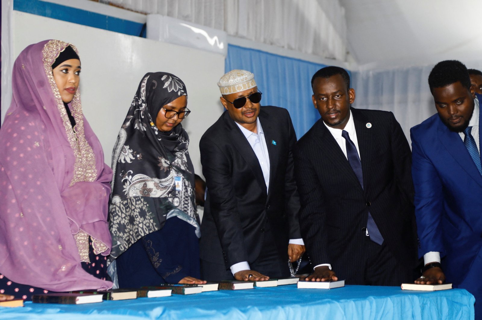 Somalia bersiap untuk memilih presiden baru saat anggota parlemen bersumpah