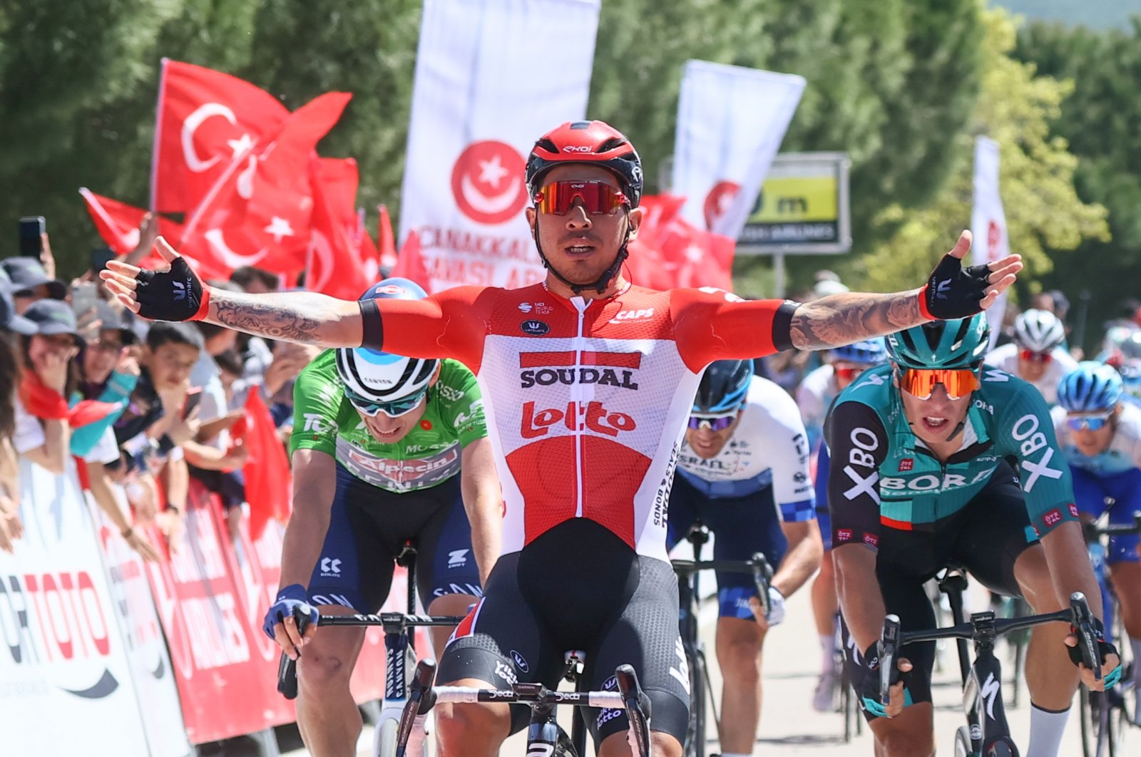 Caleb Ewan mengamankan kemenangan ke-2 setelah memuncaki Tour of Türkiye Stage 6