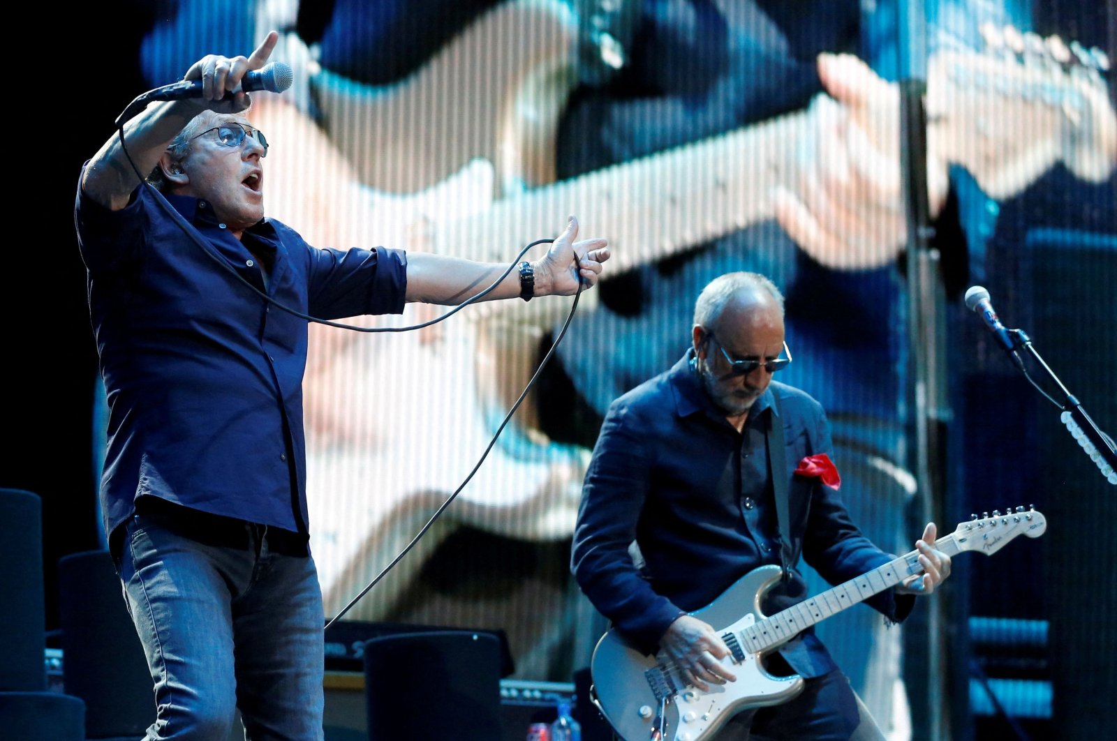 Roger Daltrey (L) and Pete Townshend of The Who perform at Desert Trip music festival at Empire Polo Club in Indio, California, U.S., Oct. 9, 2016. (REUTERS Photo)