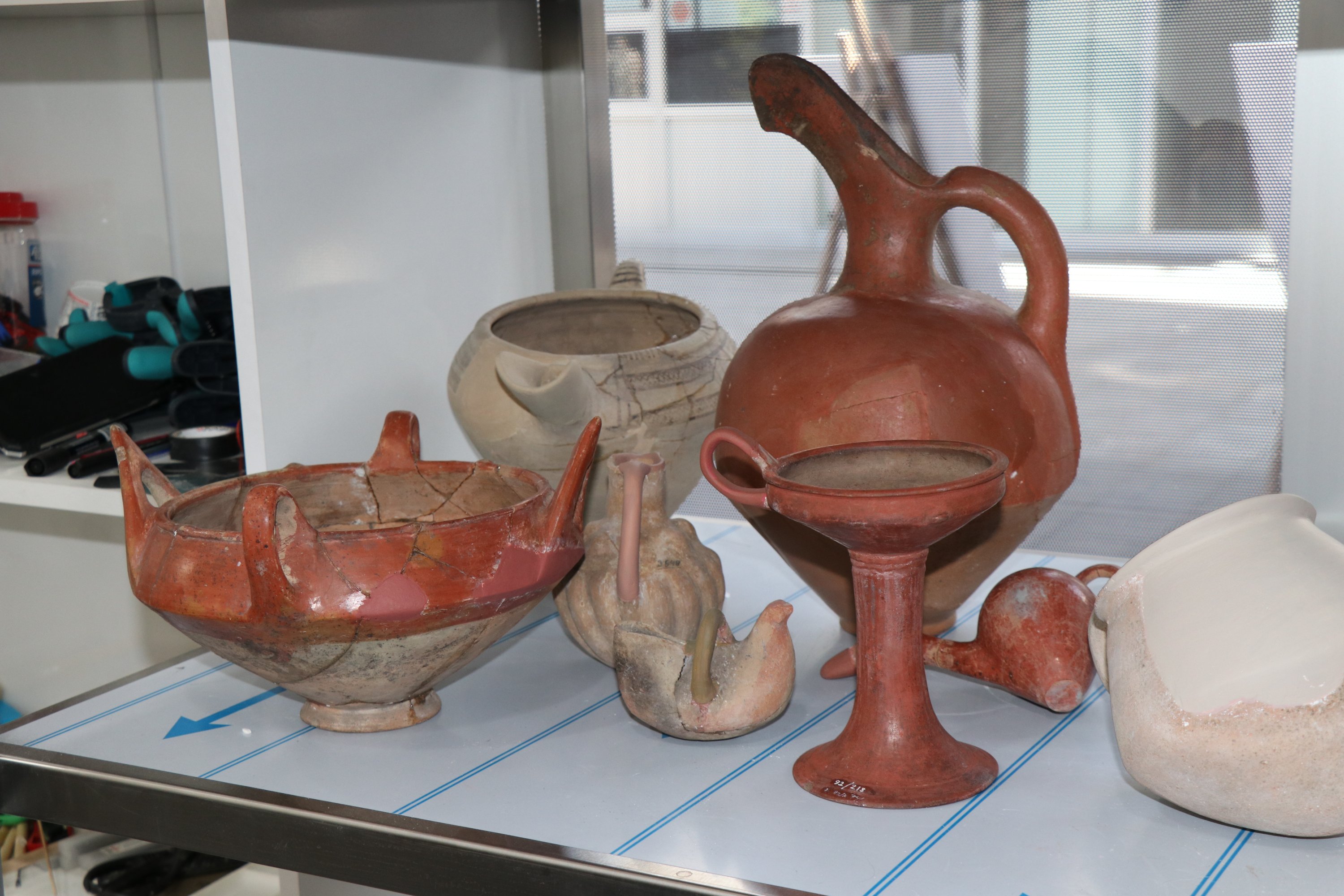 Some artifacts found in the Kültepe archaeological site, Kayseri, central Turkey, April 15, 2022. (AA Photo)
