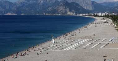 Konyaaltı beach amid the COVID-19 outbreak, in the southern resort city of Antalya, Turkey, June 19, 2020. (Reuters Photo)