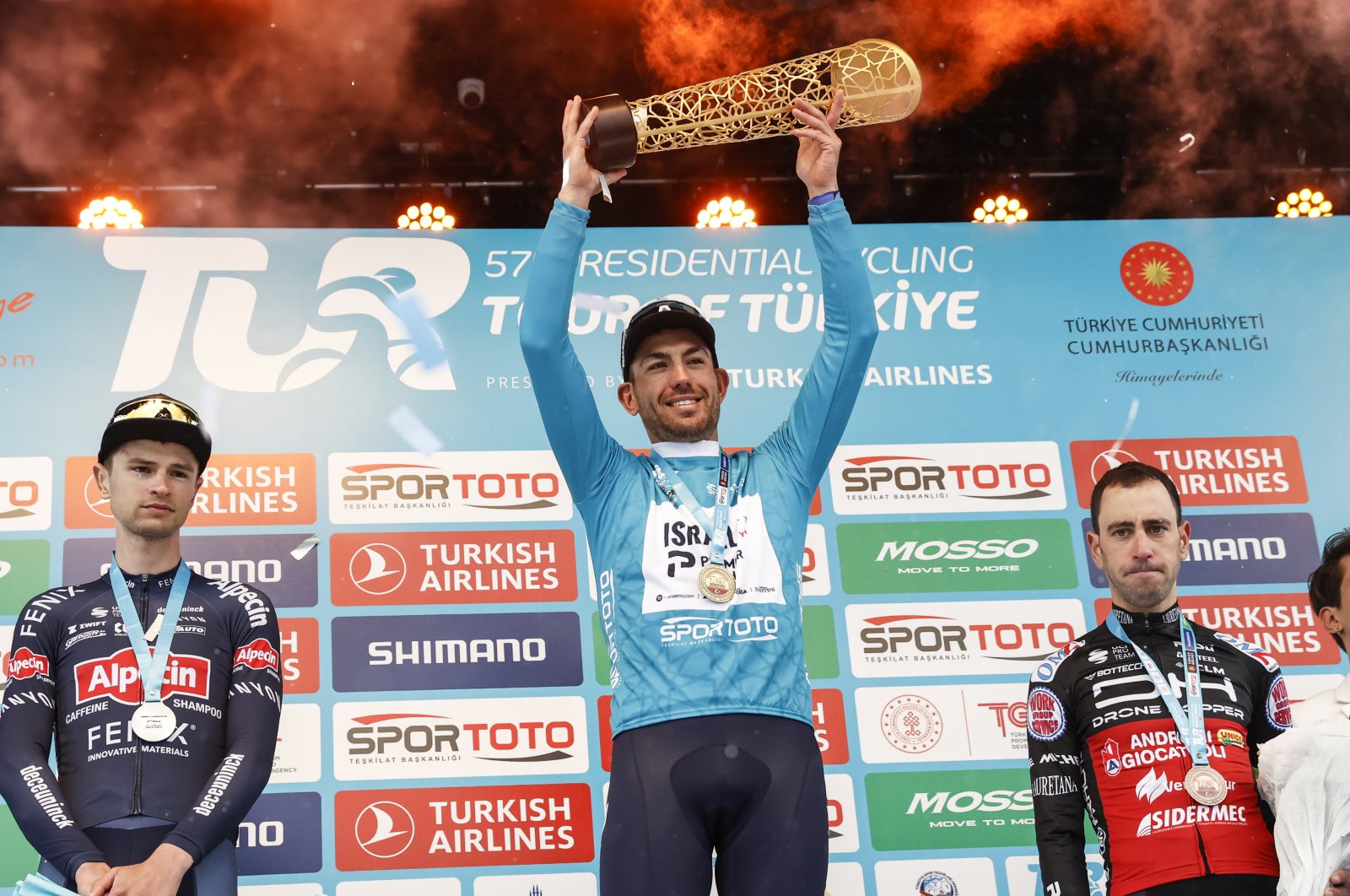 Patrick Bevin (C) celebrates winning the Tour of Türkiye, Istanbul, Turkey, April 17, 2022. (AA Photo)
