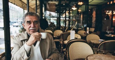 Colombian writer Gabriel Garcia Marquez during Portrait Session, Paris, France, Sept. 11, 1990. (Getty Images Photo)