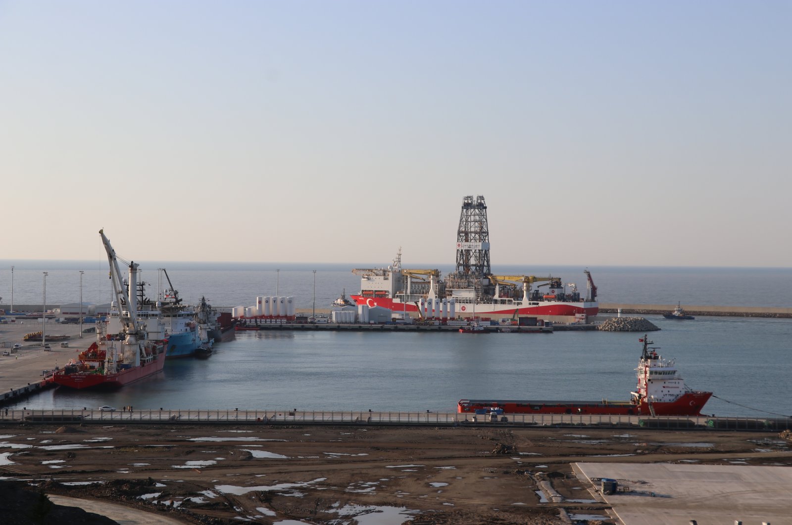 Turkey&#039;s Yavuz drill ship is seen at the Port of Filyos in Zonguldak, northern Turkey, April 10, 2022. (AA Photo)