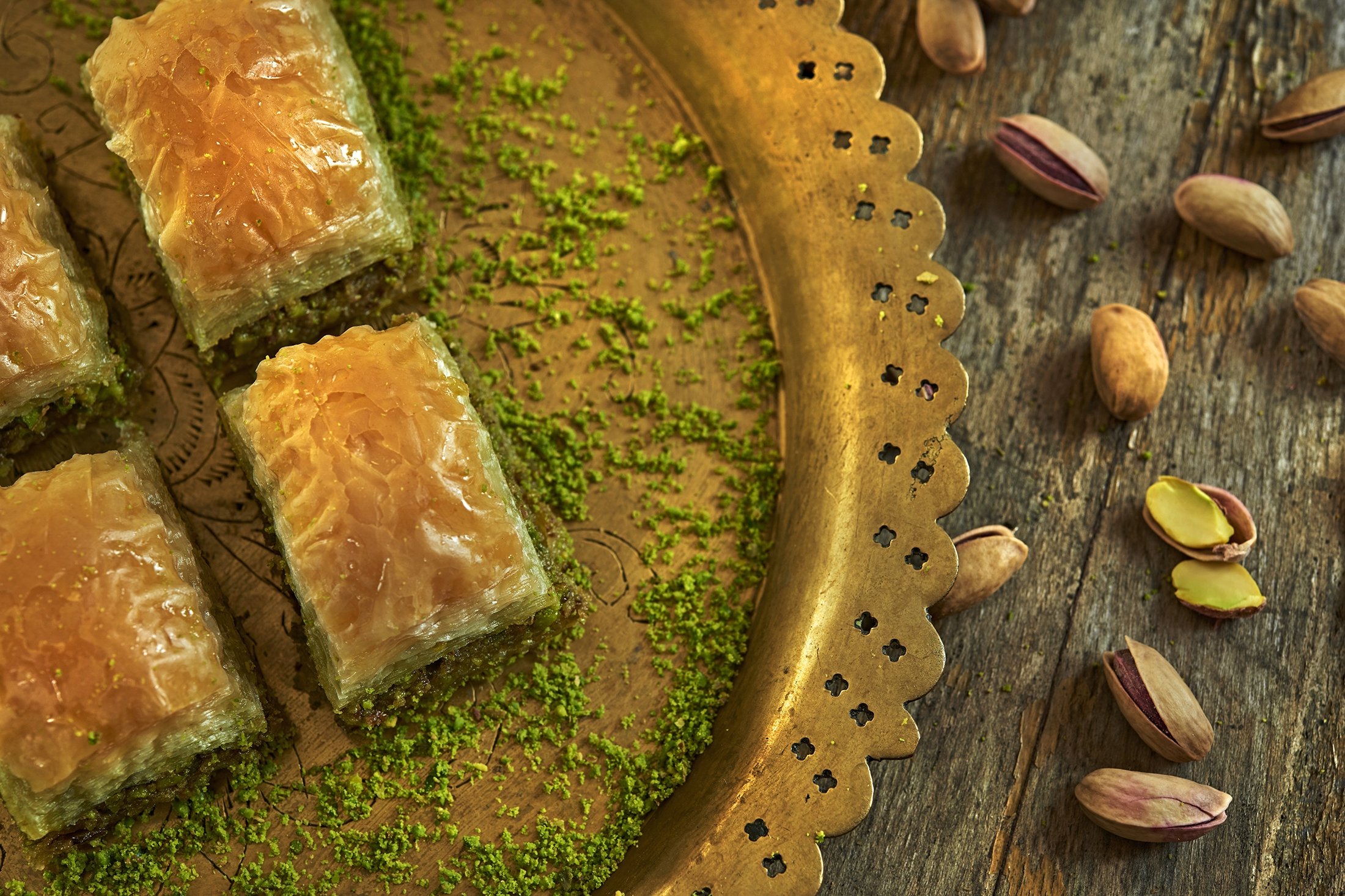Heavy sherbet desserts such as Turkish baklava should not be preferred in Ramadan. (Archive Photo)