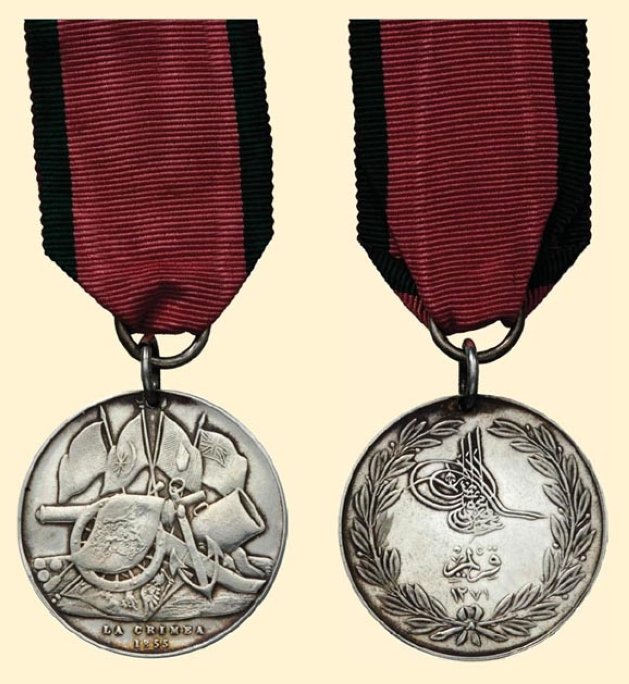The Crimean War medal issued by Abdülmecid I to British, French and Sardinian allied personnel involved in the Crimean War. (Wikimedia) 