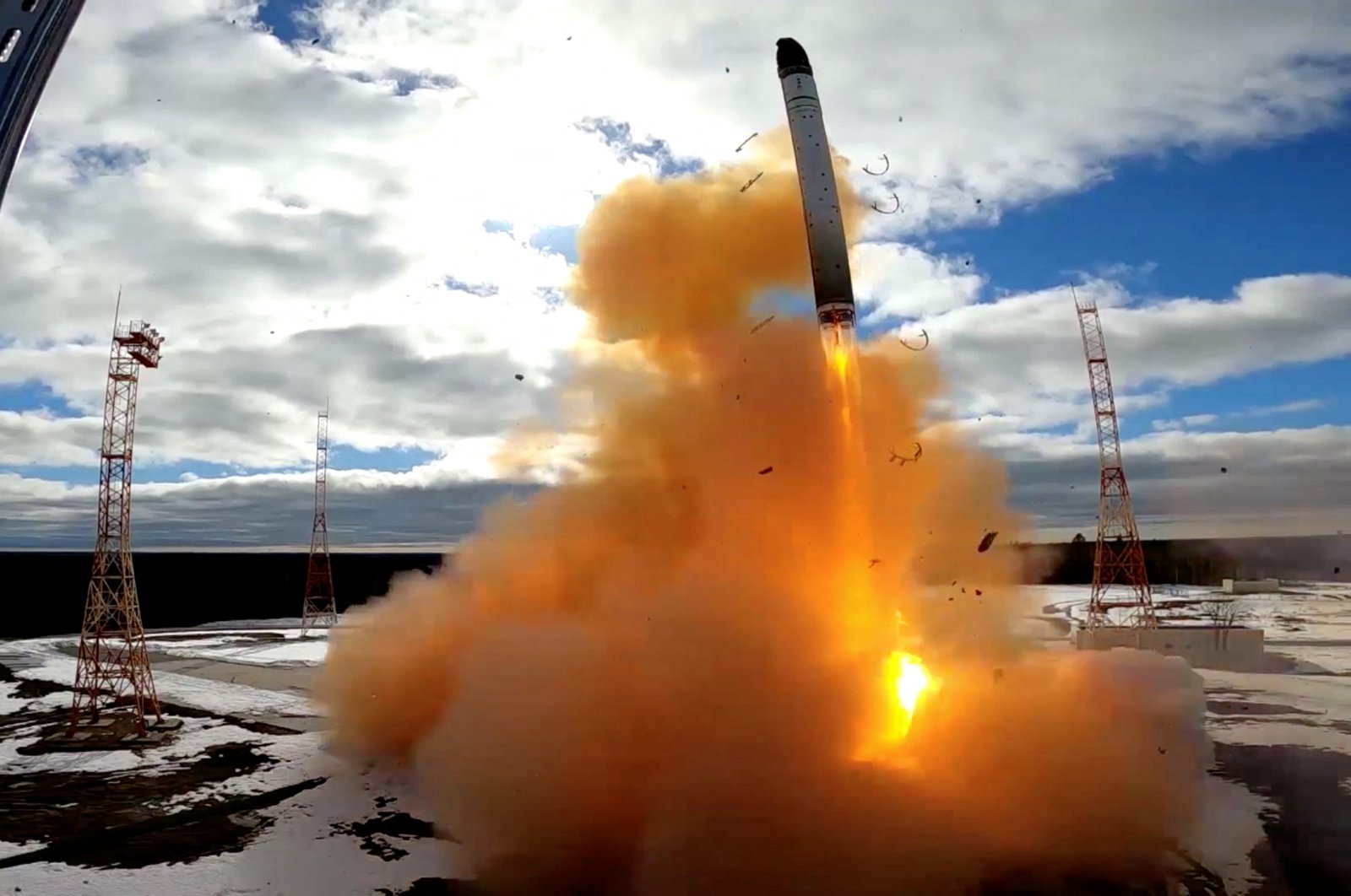 A Sarmat intercontinental ballistic missile is test-launched by the Russian military at the Plesetsk cosmodrome in Arkhangelsk region, Russia, in this still image taken from a video released April 20, 2022. (Reuters Photo)