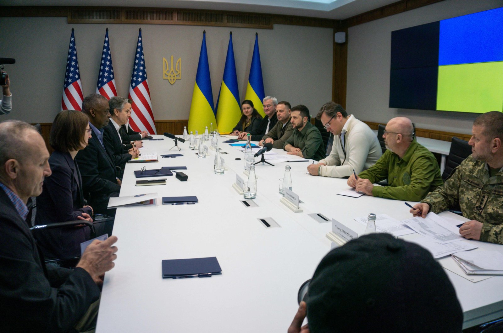In this image provided by the Department of Defense, Secretary of Defense Lloyd Austin (3L), and Secretary of State Antony Blinken (4L), meet with Ukrainian Foreign Minister Dmytro Kuleba (3R) and Ukrainian President Volodymyr Zelensky (4R), in Kyiv, Ukraine, April 24, 2022. (Photo by U.S. Department of Defense / AFP)
