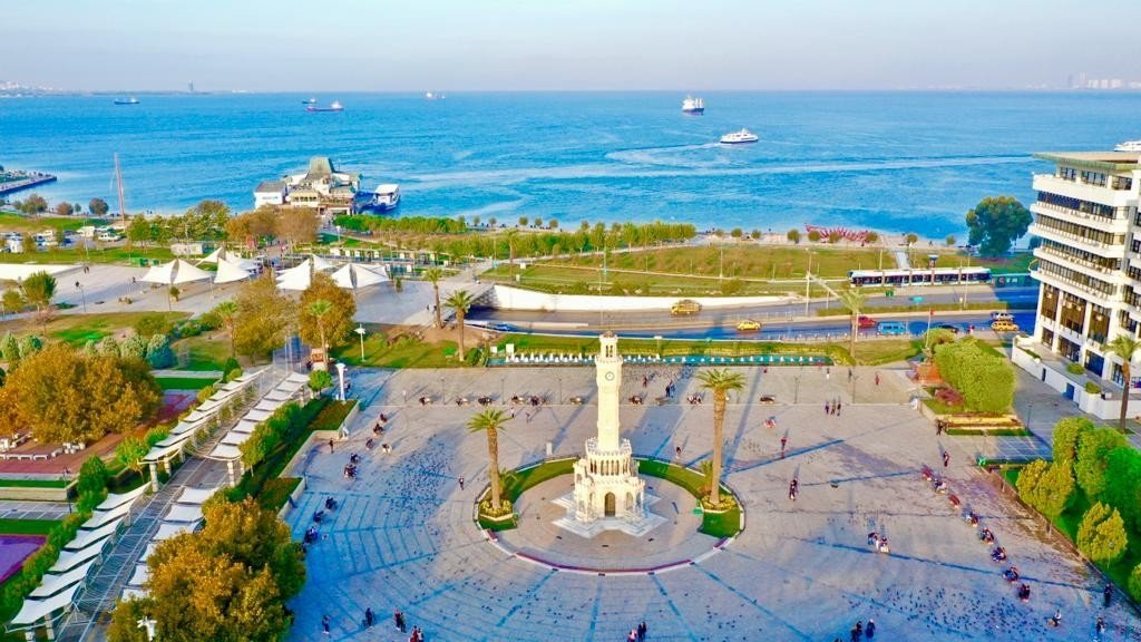 A view from Izmir, Turkey, April 26, 2022. (DHA)