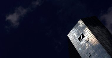 The headquarters of Germany's Deutsche Bank in Frankfurt, Germany, July 8, 2019. (Reuters Photo)