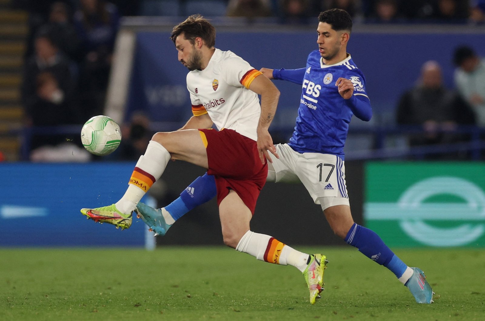 AS Roma&#039;s Matias Vina (L) vies with Leicester City&#039;s Ayoze Perez in their Europa Conference League semifinal, first-leg match, Leicester, England, April 28, 2022.