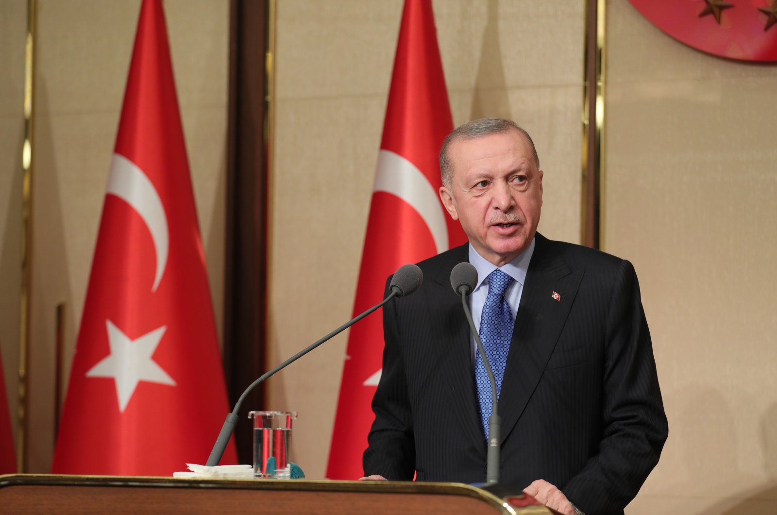 President Erdoğan speaks at an iftar dinner, April 21, 2022. (IHA Photo)