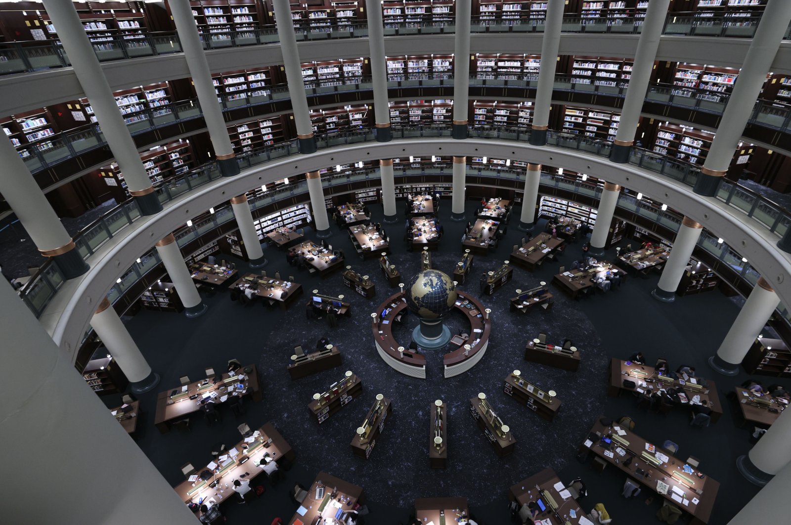 Perpustakaan kepresidenan Turki sumbangkan buku ke 56 negara