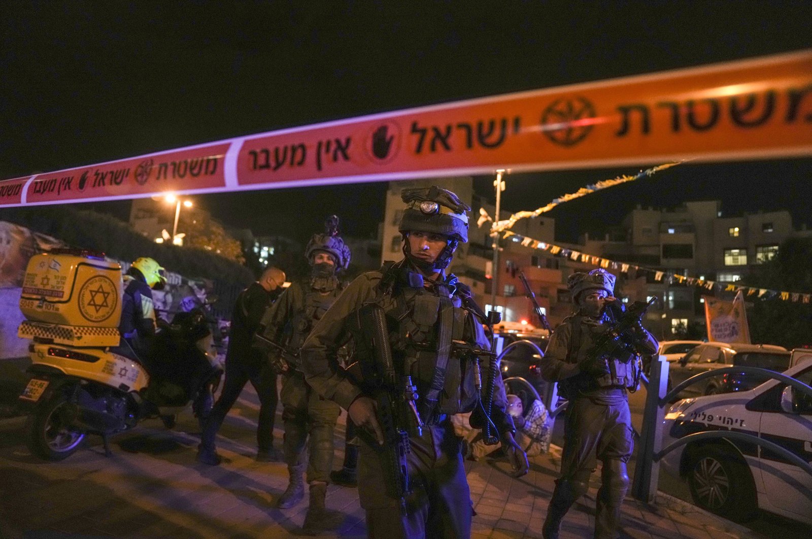 Serangan penikaman menyebabkan 3 orang Israel tewas di dekat Tel Aviv