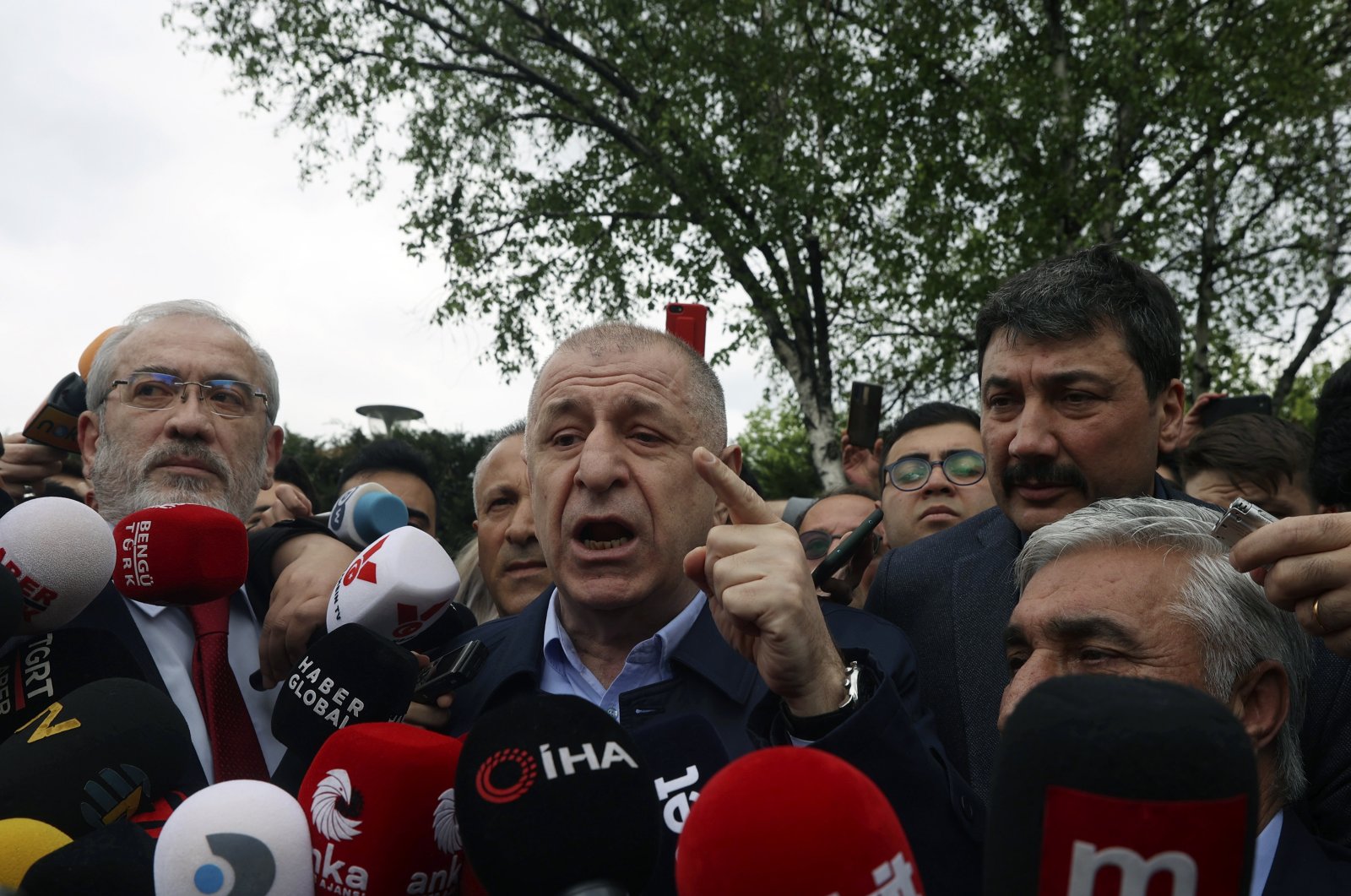 Ümit Özdağ, the leader of the far-right Victory Party, speaks to the media before police blocked his attempt to march to the Interior Ministry to confront Interior Minister Süleyman Soylu, in Ankara, Turkey, May 6, 2022. (AP Photo)