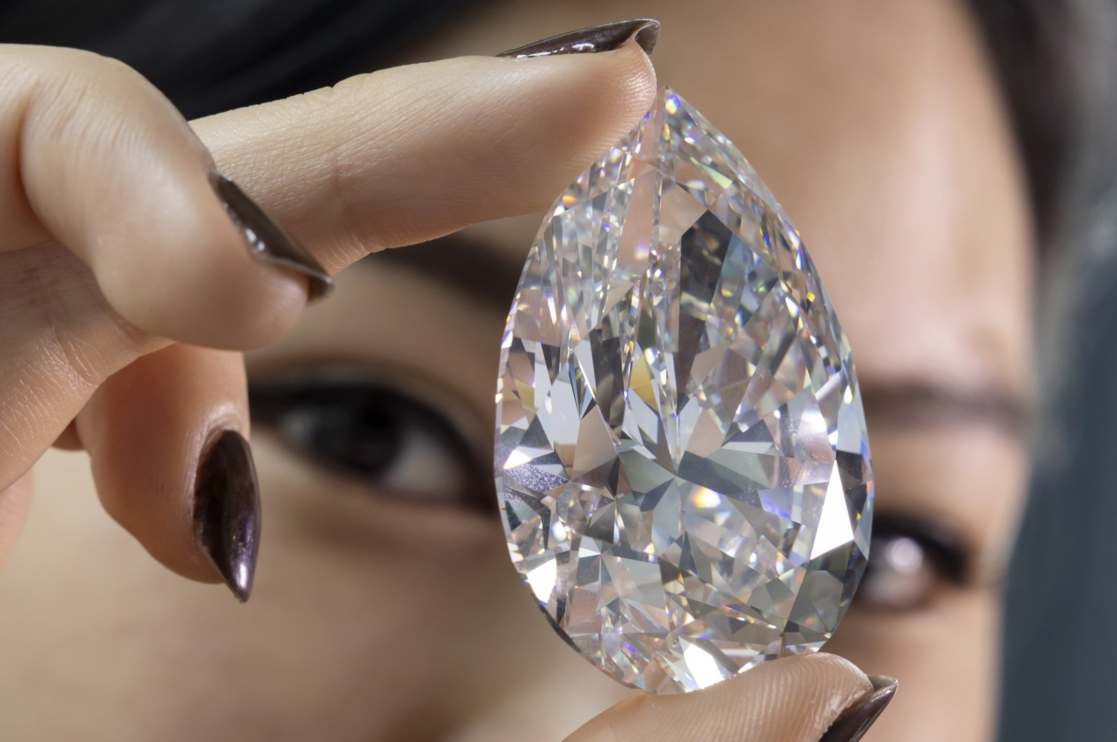 Berlian terbesar ‘The Rock’ diperkirakan akan memecahkan rekor di lelang